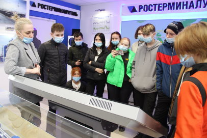Школьники Ленинградской области посетили музей  АО "Ростерминалуголь" в ходе акции "Неделя без турникетов"