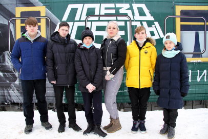 Дети работников АО "Ростерминалуголь" побывали с экскурсией в музее "Поезд Победы"